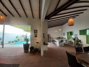 Casa Fortuna, piscina privada, 4 hab-5 baños I Villa en Honda