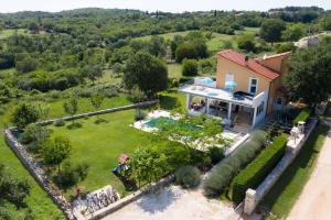 Family friendly house with a swimming pool Kurili, Central Istria - Sredisnja Istra - 20876