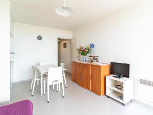 Appartement 2 étoiles à Mimizan Plage pour 4 personnes avec parking - FR-1-50-85