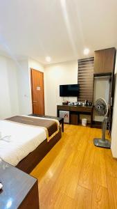 Hoàng Gia Hotel