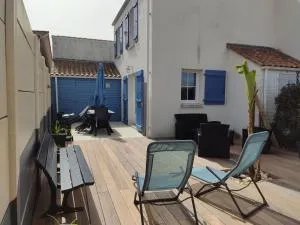 Maison ensoleillée proche plage de la Grière, 4 pers., terrasse, WiFi, parking privé - FR-1-194-239 - 滨海拉特朗什