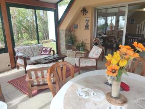 Maisons de vacances Maison 6 pers, 600m plage, jardin, barbecue, parking - FR-1-639-92 : photos des chambres