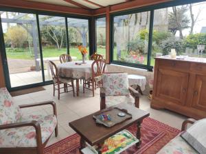 Maisons de vacances Maison 6 pers, 600m plage, jardin, barbecue, parking - FR-1-639-92 : photos des chambres