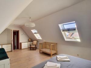 Maisons de vacances Maison Saint-Nic, 5 pieces, 6 personnes - FR-1-370-67 : photos des chambres