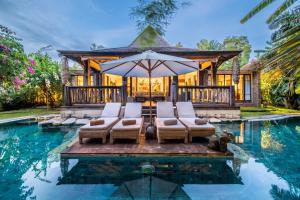 River Garden, Luxury Joglo Villa, 6 Travelers