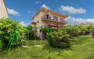 Lovely Apartment In Novi Vinodolski With Wifi