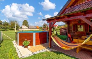 Amazing Home In Licko Lesce With Kitchen 