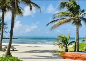 Beach Living at the Retreat - North Side