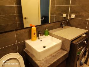 Cozy Studio unit - Cyberjaya - WiFi - Free parking