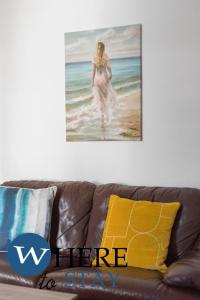 Entire Modern House City Center