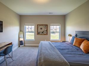 Modern 2BR 2BA New Build Condo with Garage & Patio