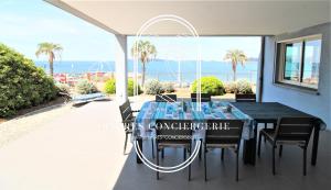 Appartements Villa Antoine Appartement RDJ Vue mer CLiM Wifi parking plage 50m : photos des chambres