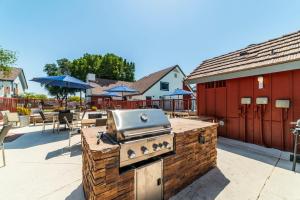 Metro Extended Stays Phoenix - Queen Studio