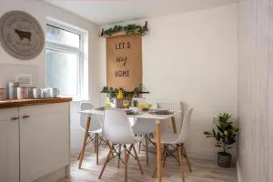 Cottage by Rhigos Mountains - Treherbert