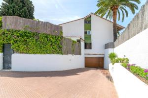 Paola: Preciosa casa pareada con piscina