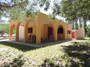 La Vicuñita Hotel & Cabañas