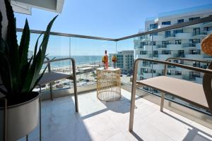 Sea la Vie Apt 240 in Infinity Beach Resort - parking