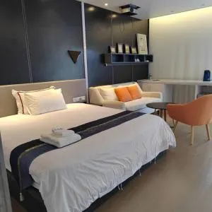 My Excel Garden Mini Glass Villa with Forest View - 温泉村