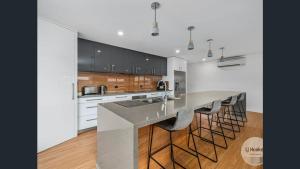 Tranquil Retreat 10 Min to Hobart-WIFI Smart TV