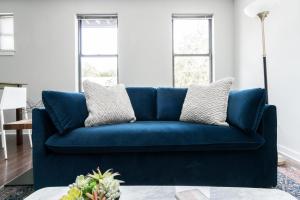 CozySuites MusicRow Astonishing Studio with free parking 07