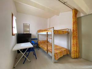 Appartement en bord de mer avec mezzanine, balcon et parking privé à Port Leucate, 6 couchages - FR-1-81-482