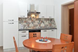 Apartments Mira 1293