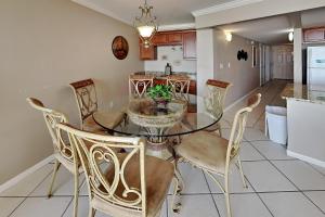 Edgewater Tower II #205