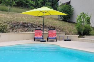 Maisons de vacances La Lezardiere, maison avec piscine : photos des chambres