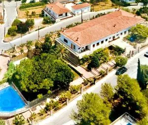 Villa Grande for families by HLCLUB Agency - Els Monjos