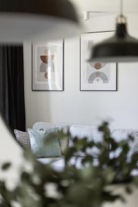 Modern Apartment Grzegórzeckie Roundabout Cracow by Noclegi Renters