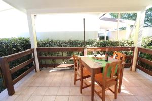 Bungalow with Patio