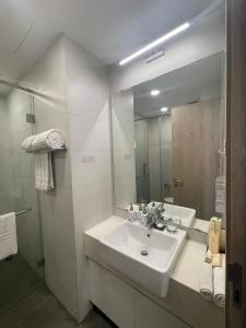 The First Stay Hotel