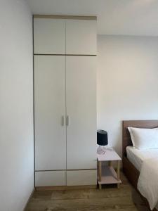 The First Stay Hotel