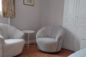 Appartements Le Guet du Garde - in the center of medieval town : photos des chambres
