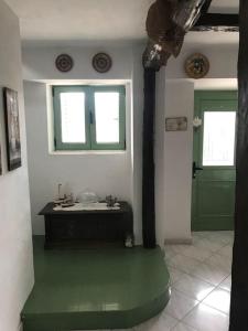 Traditional Stonehouse in Kavalos