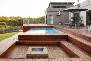 Elim Lakeside House - Elim