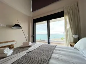 Villa Oleandra by the sea - Polykhrono