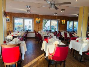 Hotel Aux Beaux Rivages En Gaume