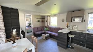 Appartements MobilHome 2 chambres 229 dans Camping 4 etoiles : photos des chambres