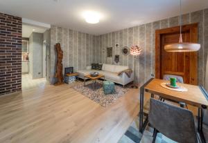 Herzo Center Apartments