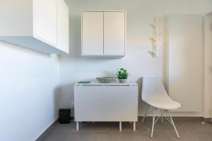 Green Oasis in Parede by LovelyStay