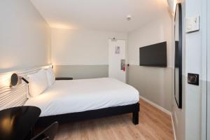 Hotels ibis Styles Paris Poissy : photos des chambres