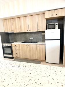 Anastasias house near Athens airport