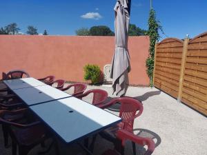 Maisons de vacances MAISON DES OLIVIERS, grand gite avec piscine - Vallon Pont d'Arc : photos des chambres