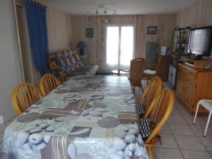 Maisons de vacances Maison Grues, 3 pieces, 5 personnes - FR-1-476-31 : photos des chambres