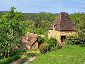 Maisons de vacances Beautiful house with heated pool : photos des chambres