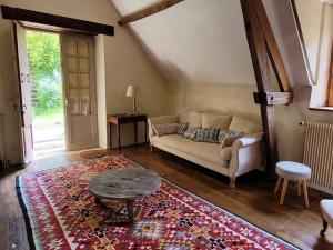 Maisons de vacances Beautiful house with heated pool : photos des chambres