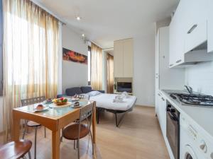 The Best Rent - Cosy one-bedroom apartment in Via Fogazzaro