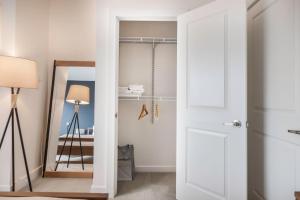 1BR Nob Hill w Gym short nr Sq SFO-85