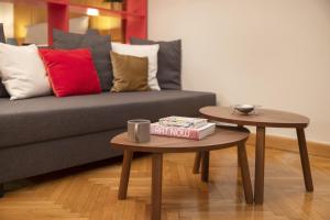 Vibrant apartment in Kolonaki area